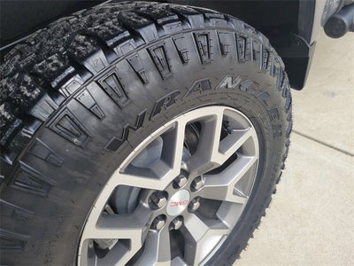 2022 GMC Canyon AT4 w/Leather