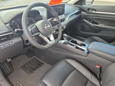 2025 Nissan Altima 2.5 SR