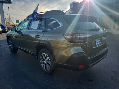 2025 Subaru Outback Premium