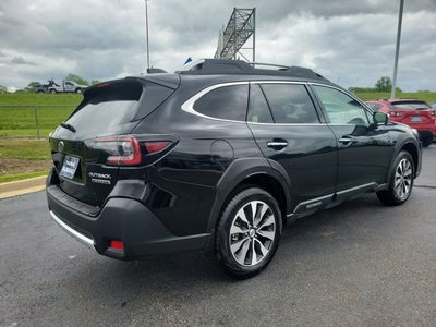 2025 Subaru Outback Touring XT