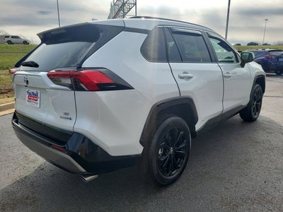 2024 Toyota RAV4 Hybrid SE