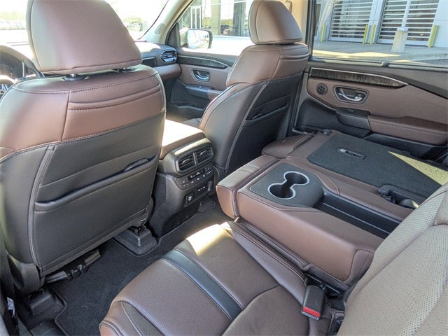 2025 Honda Pilot Elite