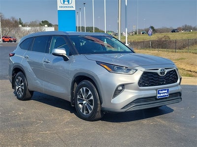 2021 Toyota Highlander XLE